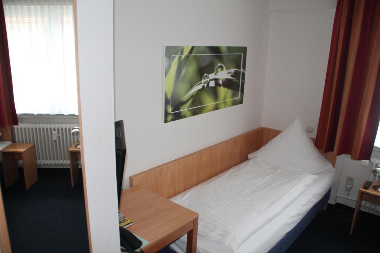 Hotel Roemerhof Hanau By Trip Inn Екстер'єр фото